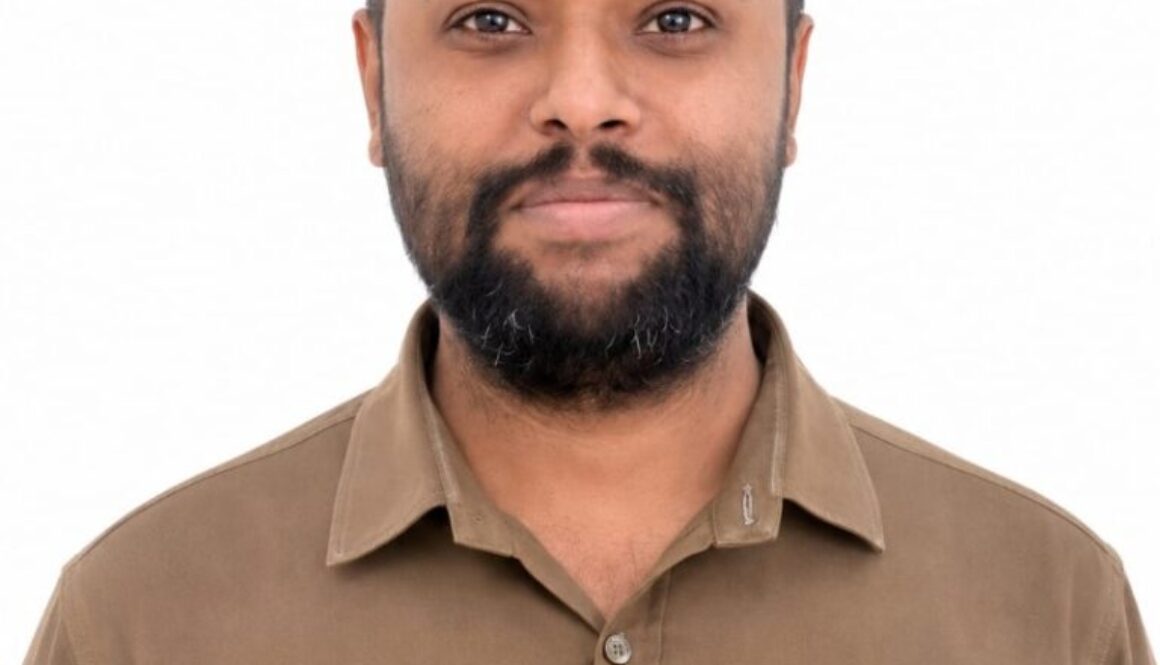 MR. ANMOL S. BHOPE.